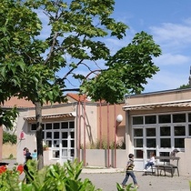 9R090 1053