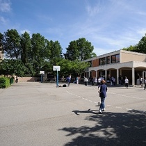 9R090 1055